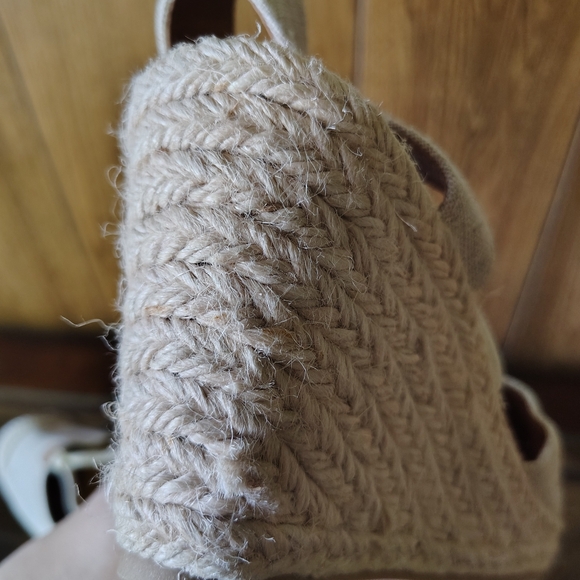 CityClassified Wedge Sandals size 8.5 - Picture 2 of 7